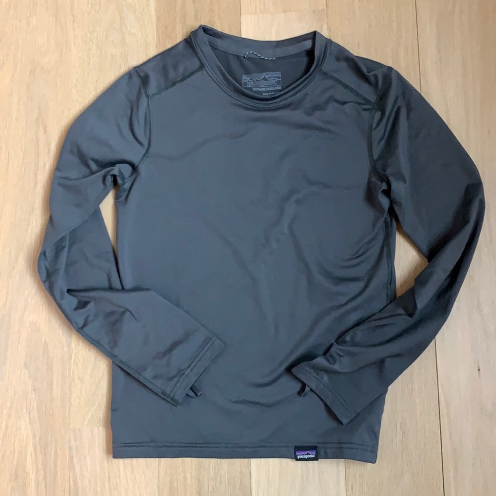 Patagonia capilene baselayer long sleeve top